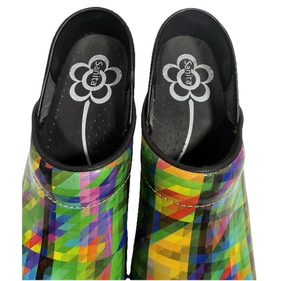 Sanita Women’s Professional Clogs Sz 37 EU 6.5-7 US Multicolor Geometric EUC - Picture 6 of 9